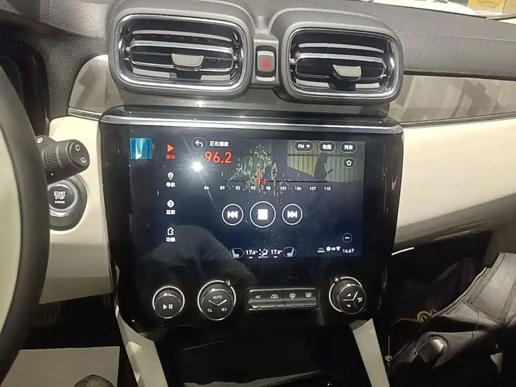 Lynk & Co 02 — миниатюра 13