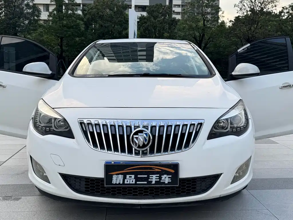 Buick Excelle — миниатюра 3