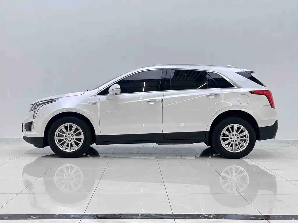 Cadillac XT5 — миниатюра 5