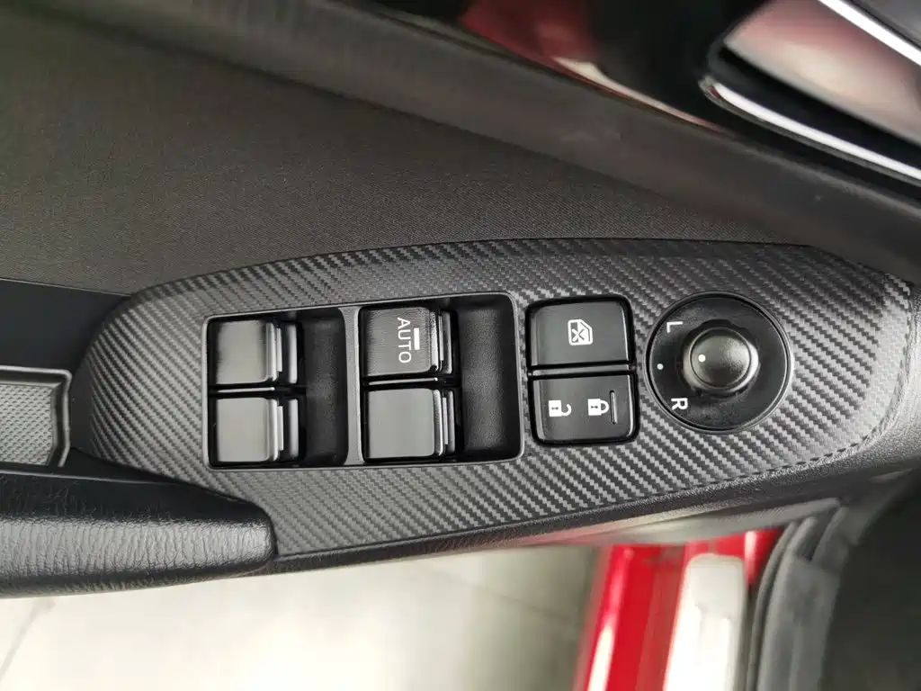 Mazda 3 Axela — миниатюра 9