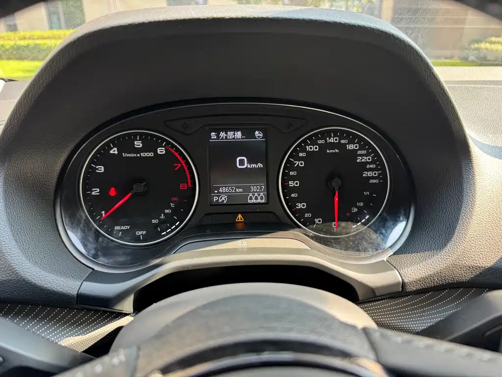 Audi Q2L — миниатюра 15