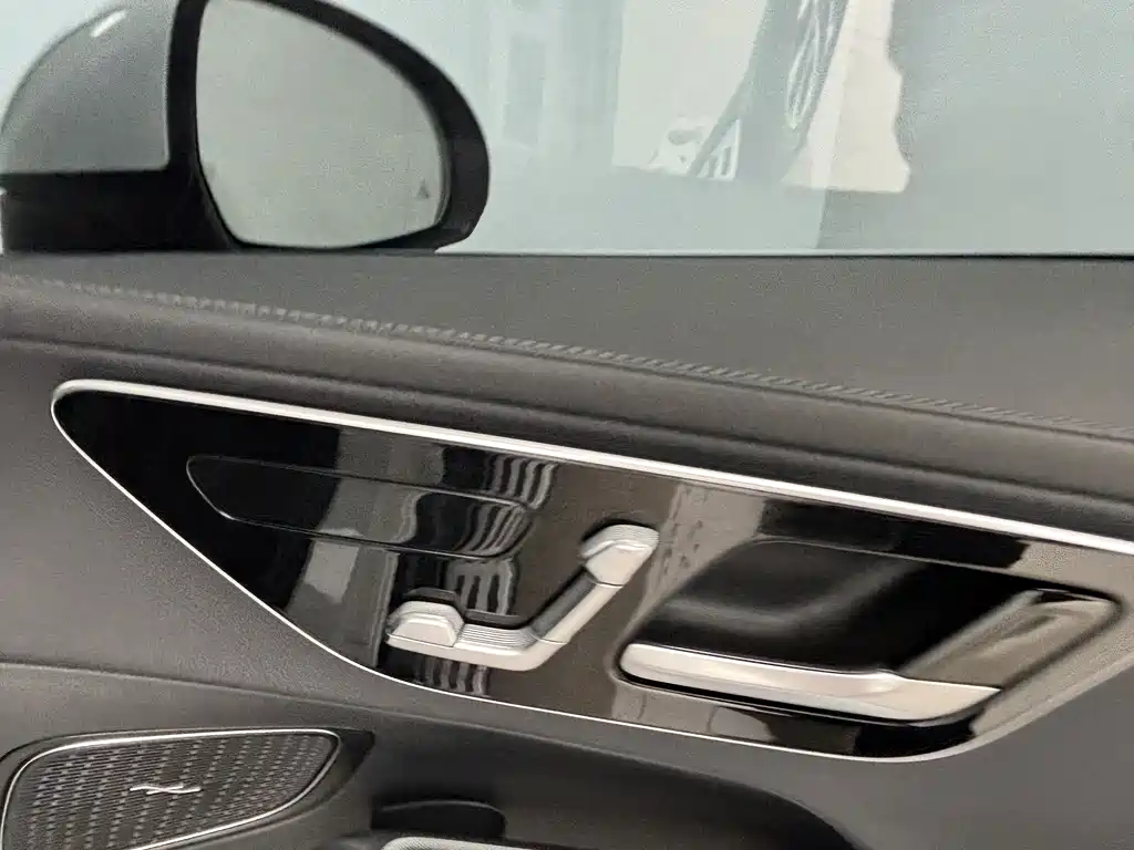 Mercedes-Benz GLC — миниатюра 27