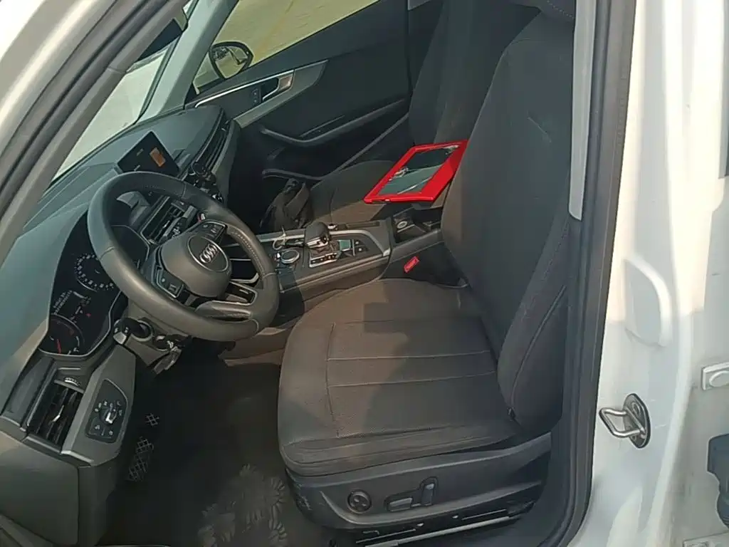 Audi A4L — миниатюра 15
