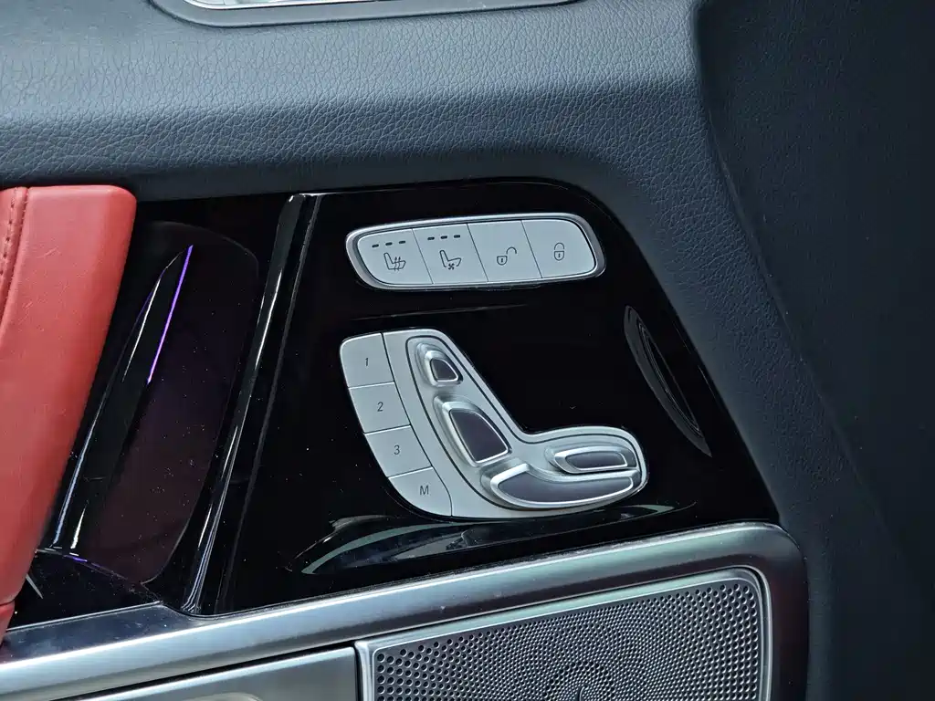 MERCEDES-BENZ G CLASS