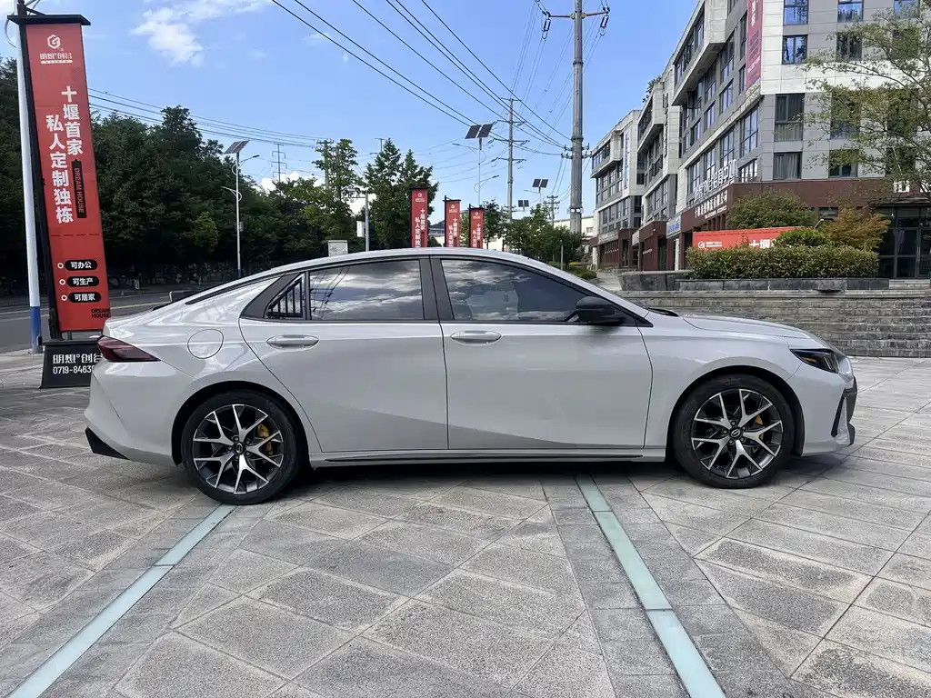 GAC Empow 2021 270T DCT J16