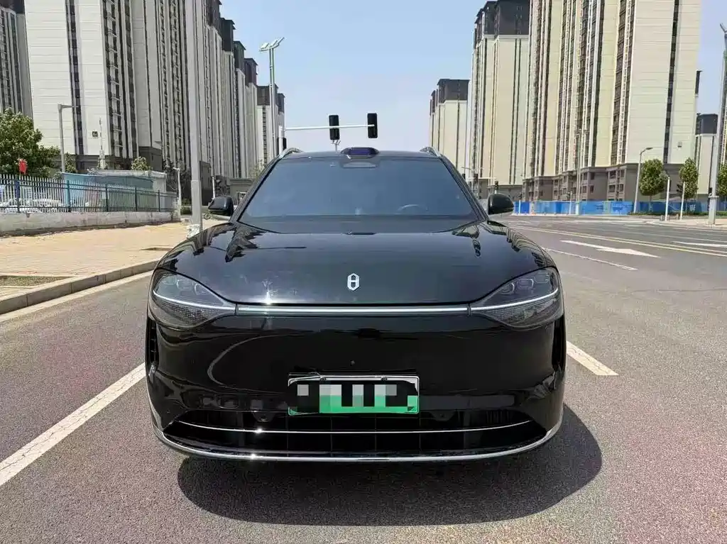 AITO AITO M9 — миниатюра 2