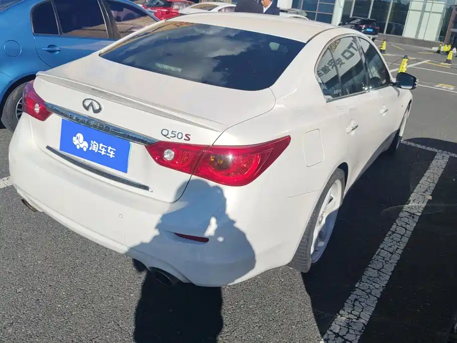 Infiniti Q50 — миниатюра 3
