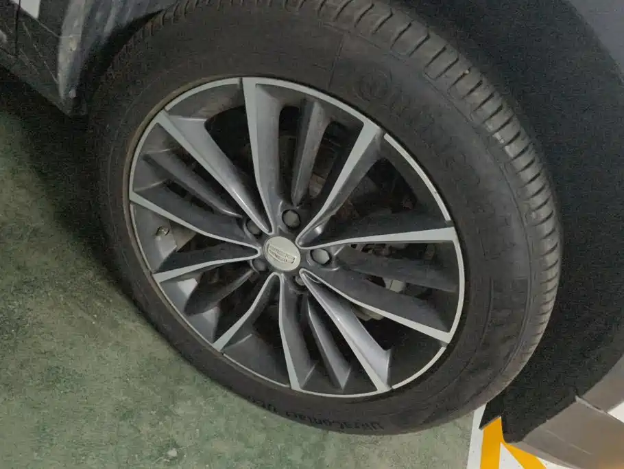 Geely Boyue — миниатюра 6