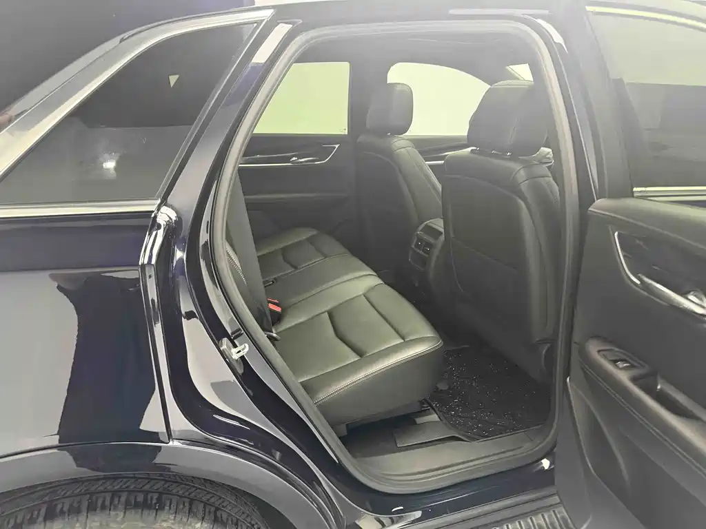 Cadillac XT5 2022 2.0T Luxury