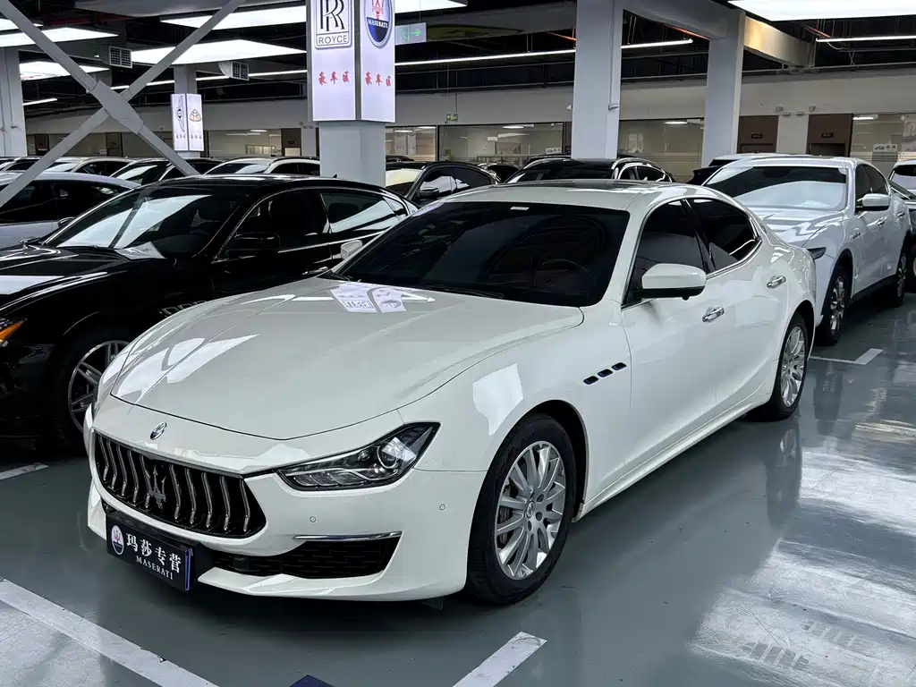 Maserati Ghibli