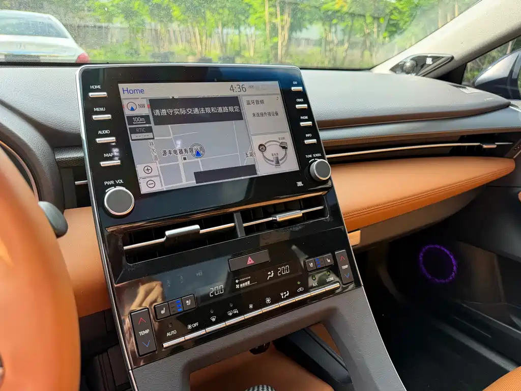 Toyota Avalon — миниатюра 13