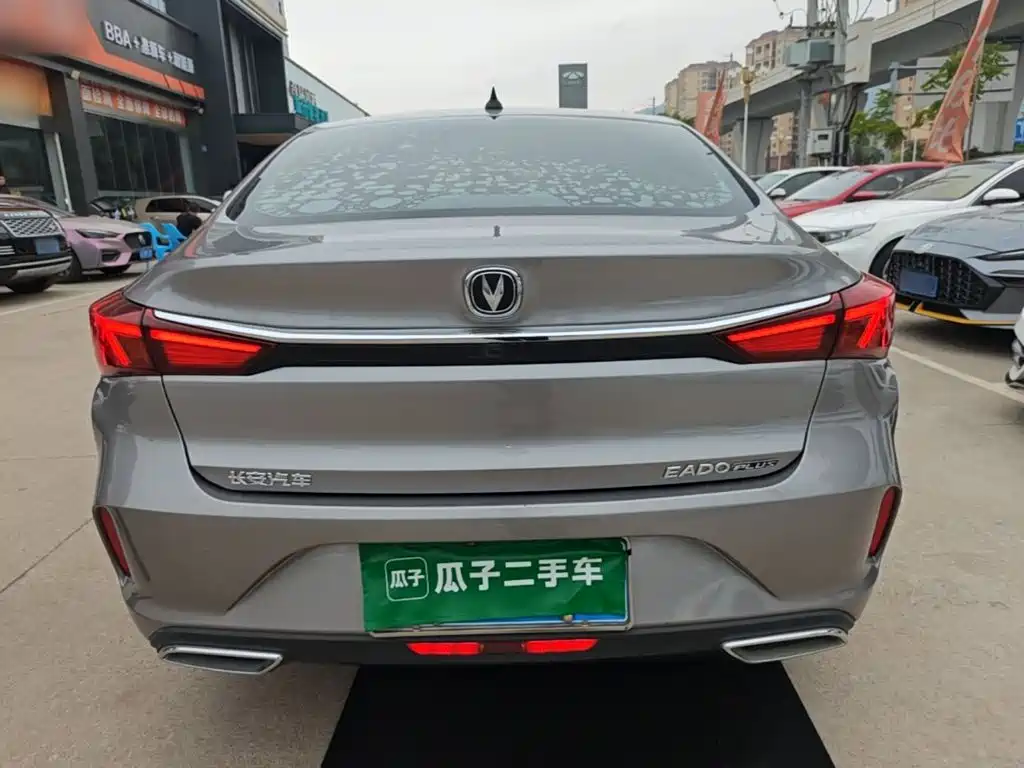 Changan Eado — миниатюра 6