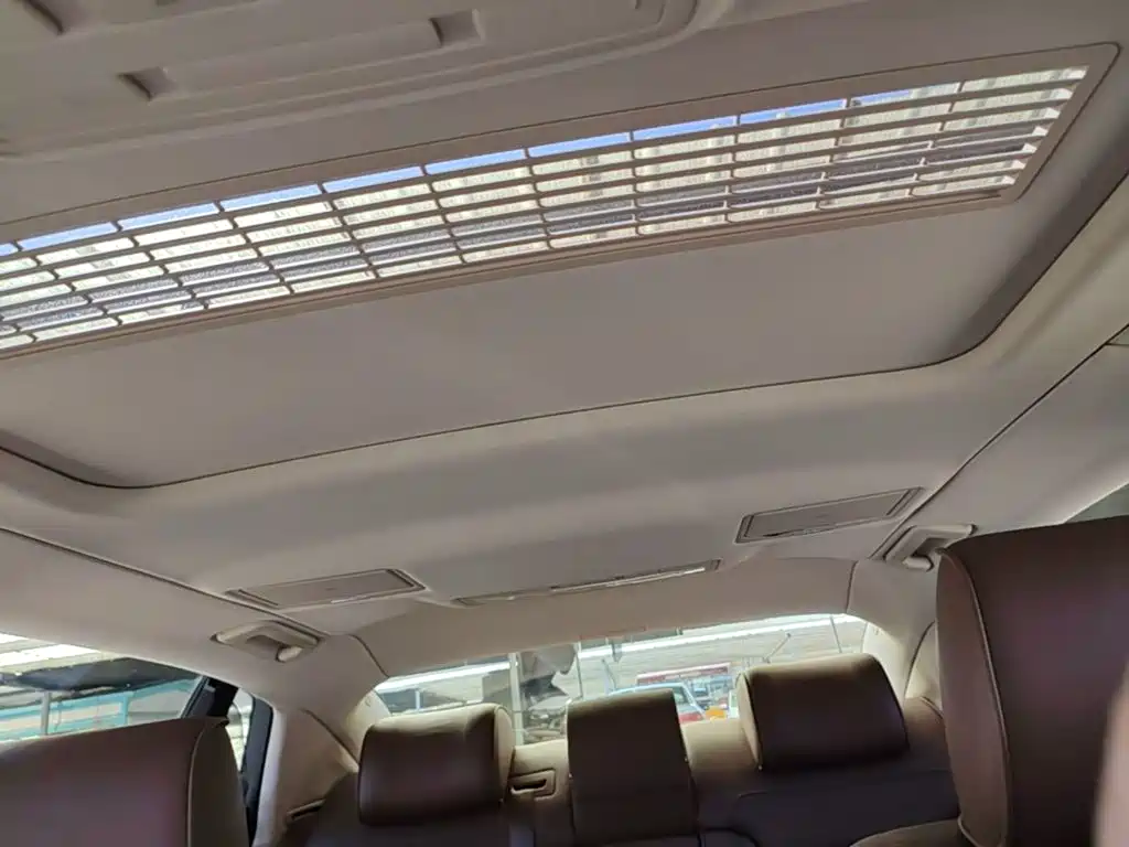 Volkswagen Phaeton — миниатюра 18
