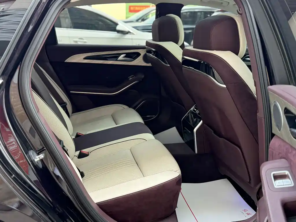 Hongqi Hongqi H9 — миниатюра 7