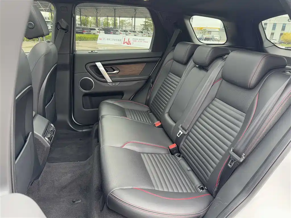 Land Rover Discovery Sport — миниатюра 10
