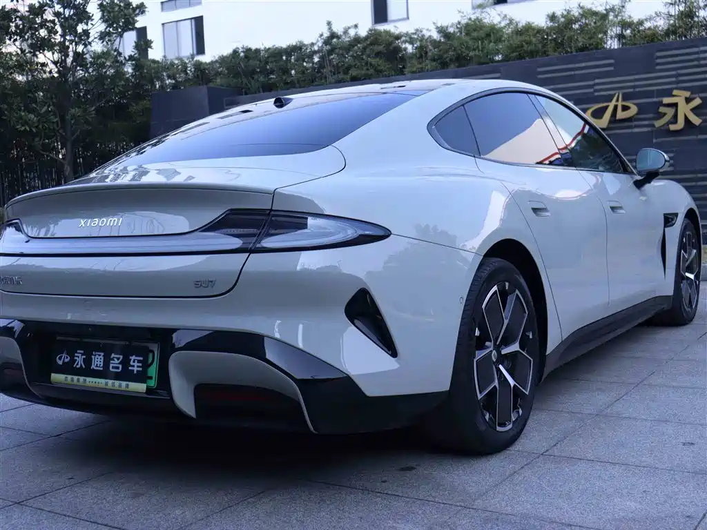 XIAOMI CAR XIAOMI SU7
