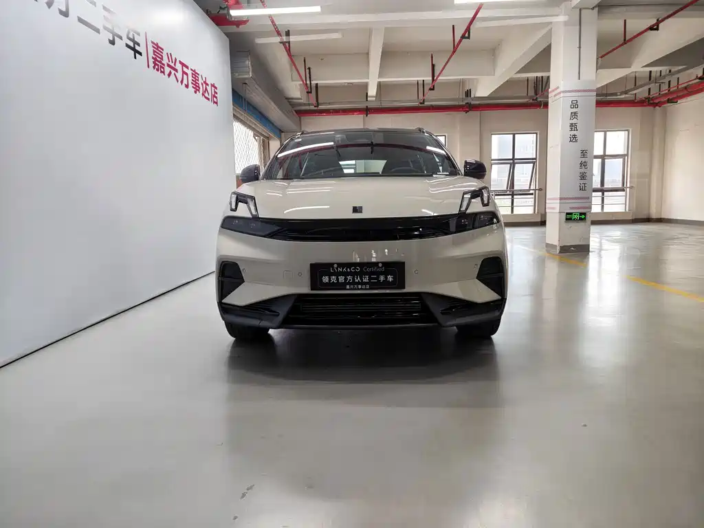 Lynk & Co 06 — миниатюра 2