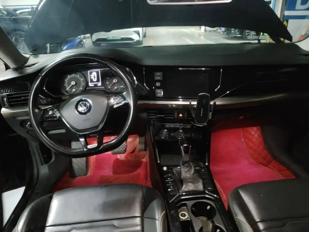Volkswagen Passat — миниатюра 11