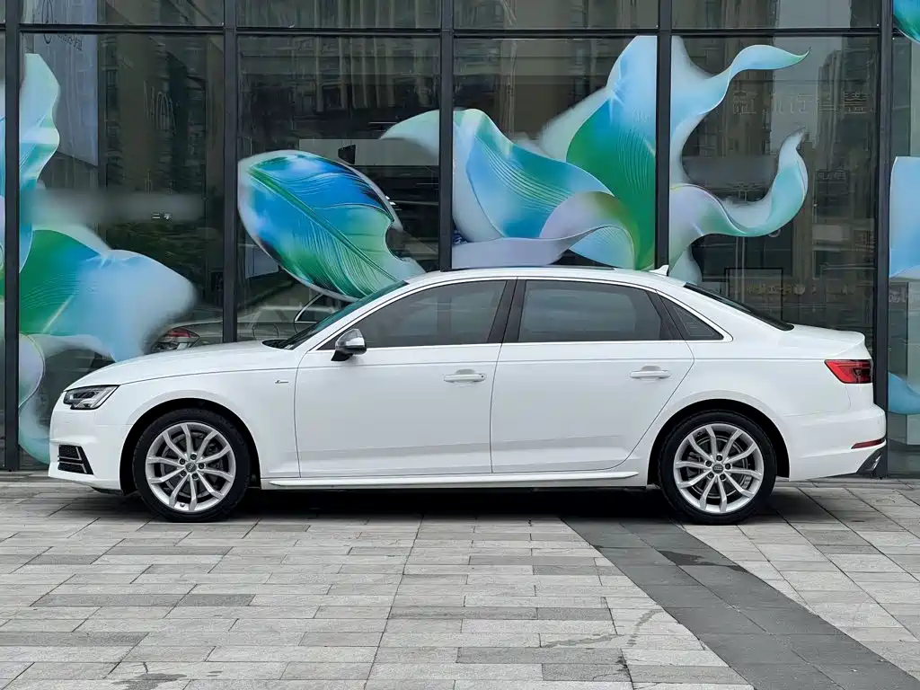 Audi A4L — миниатюра 11