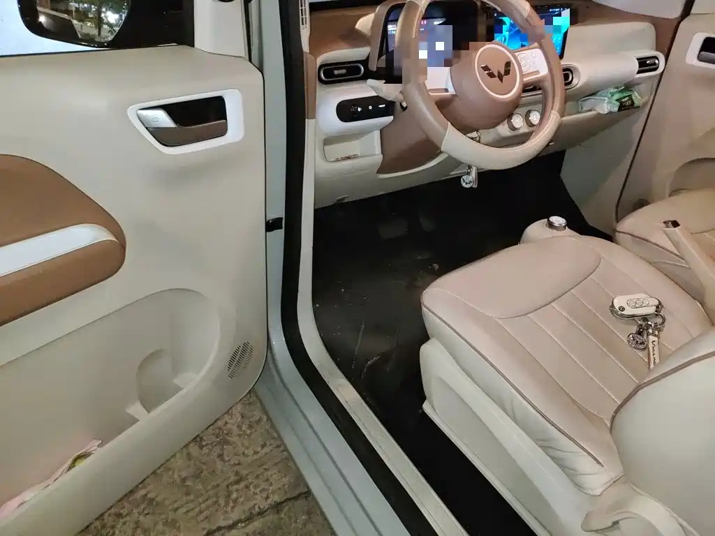 Wuling MINIEV — миниатюра 17