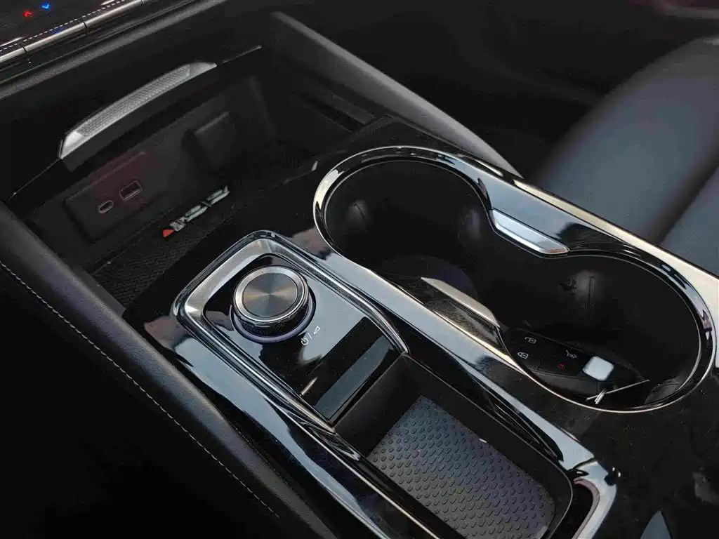 Buick Envision S — миниатюра 14