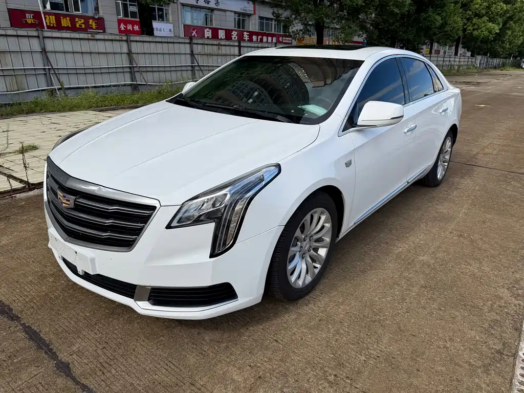 Cadillac XTS