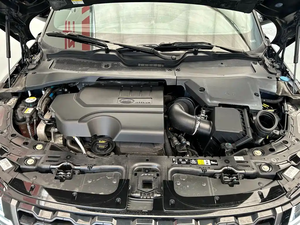 Land Rover Evoque — миниатюра 23