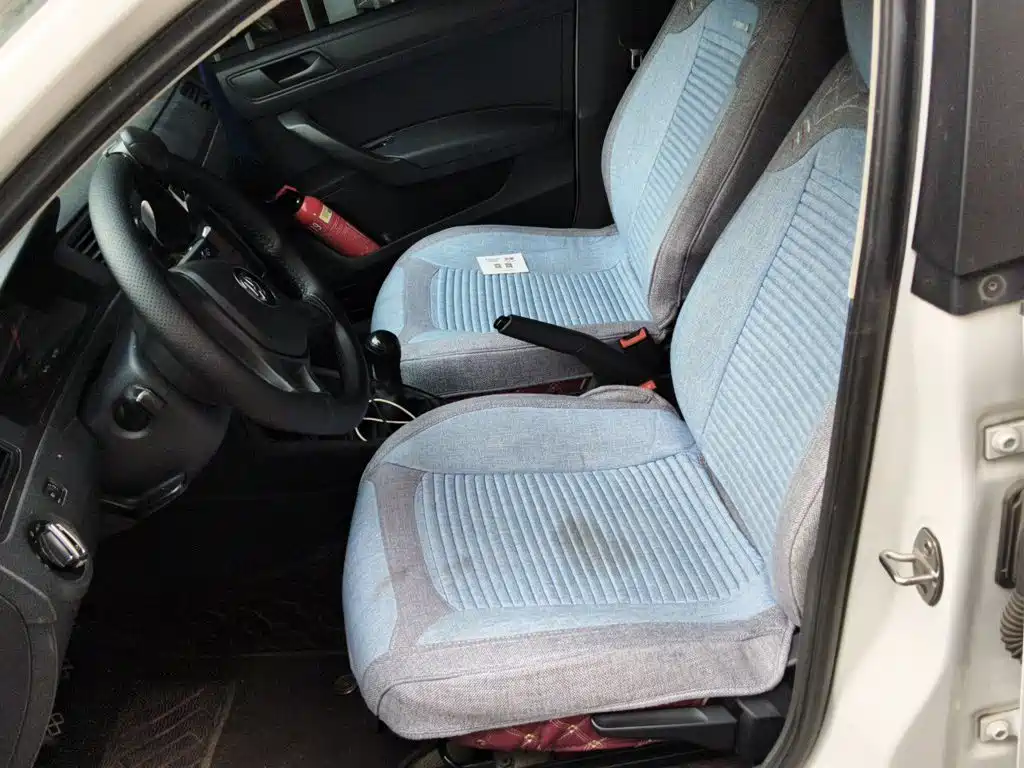 Volkswagen Santana — миниатюра 11