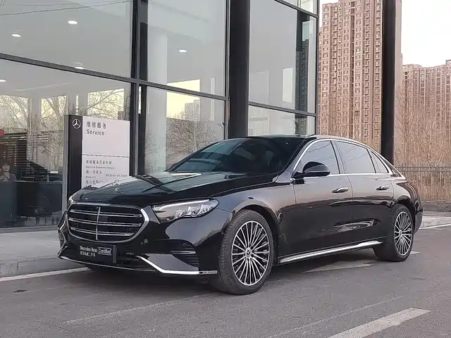 MERCEDES-BENZ E CLASS