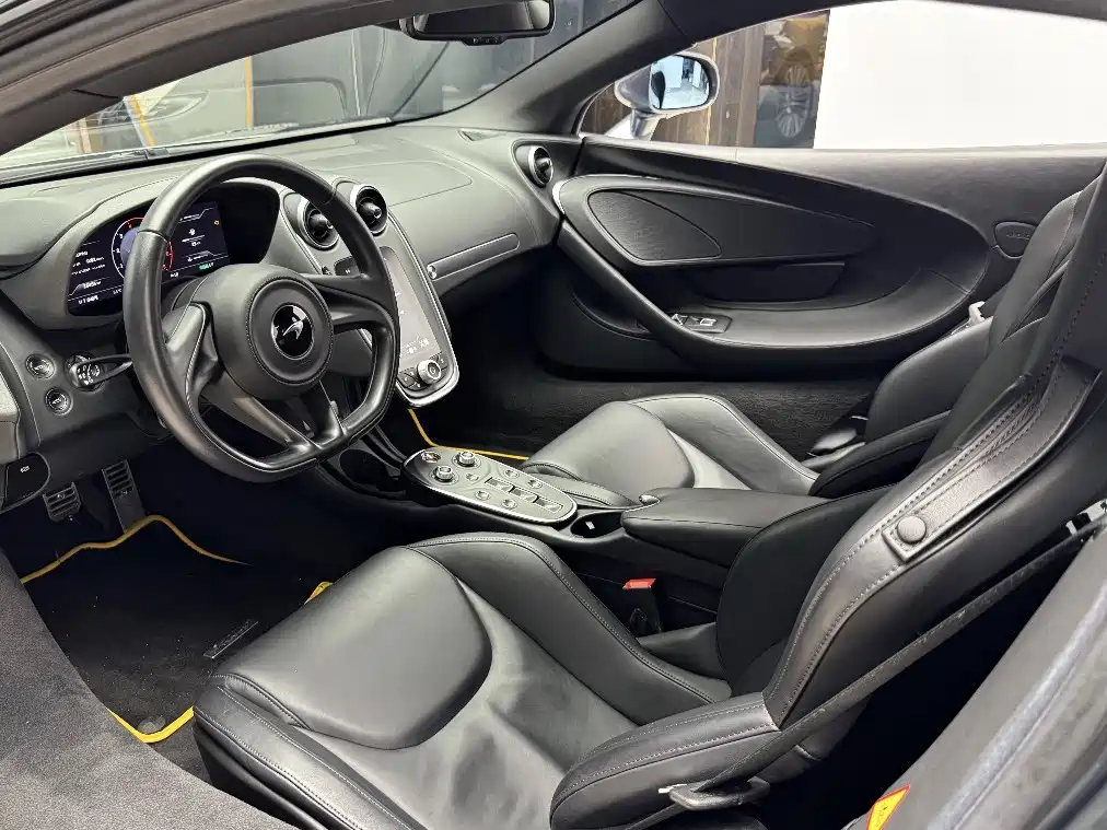 McLaren GT — миниатюра 9