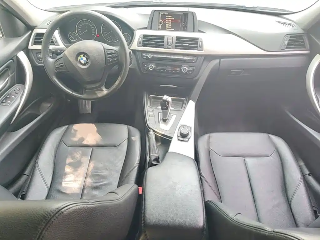 BMW 3 Series — миниатюра 10
