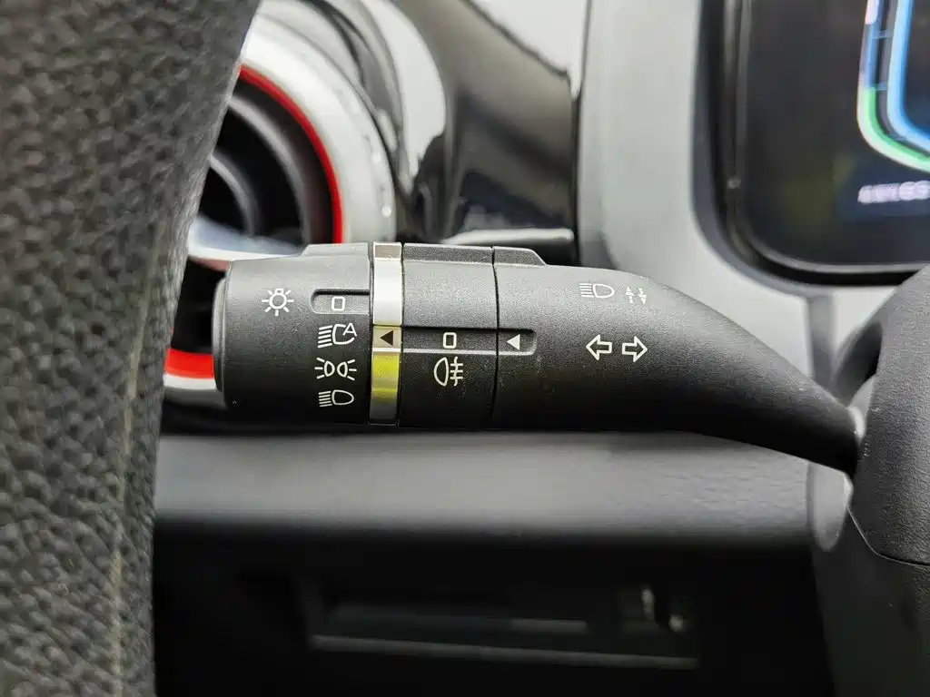 BYD S2 — миниатюра 21