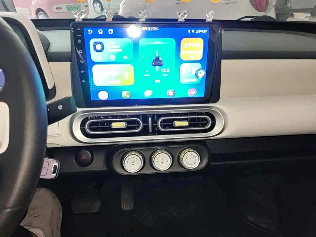 Wuling MINIEV — миниатюра 13