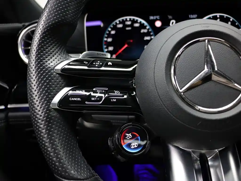 Mercedes-Benz AMG GT — миниатюра 27