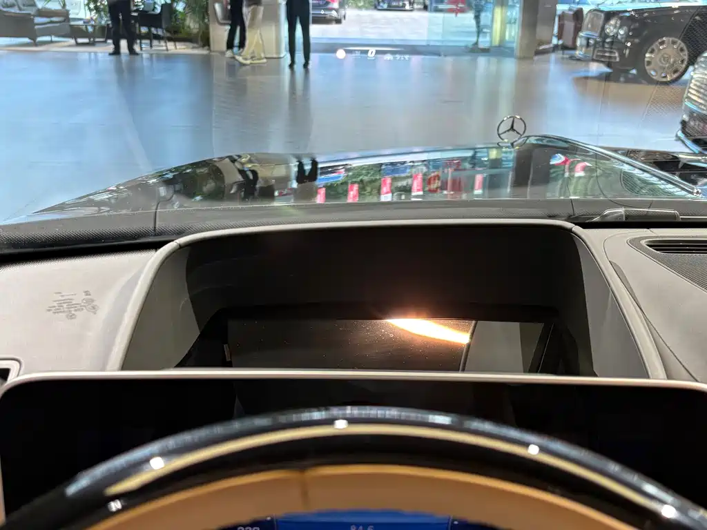Mercedes-Benz Maybach S-Class S 680 4MATIC Virgil Abloh Limited Edition, фото 15