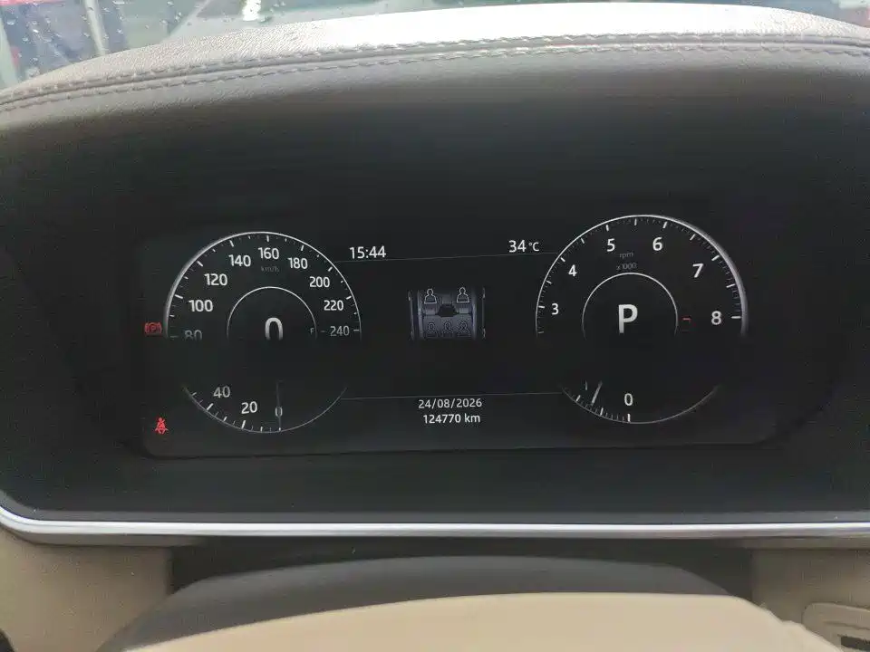 Land Rover Range Rover — миниатюра 8