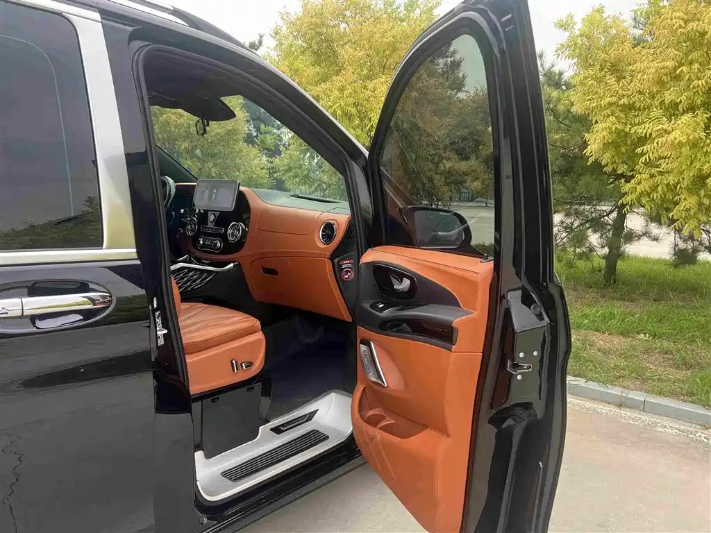 Mercedes-Benz Vito — миниатюра 10