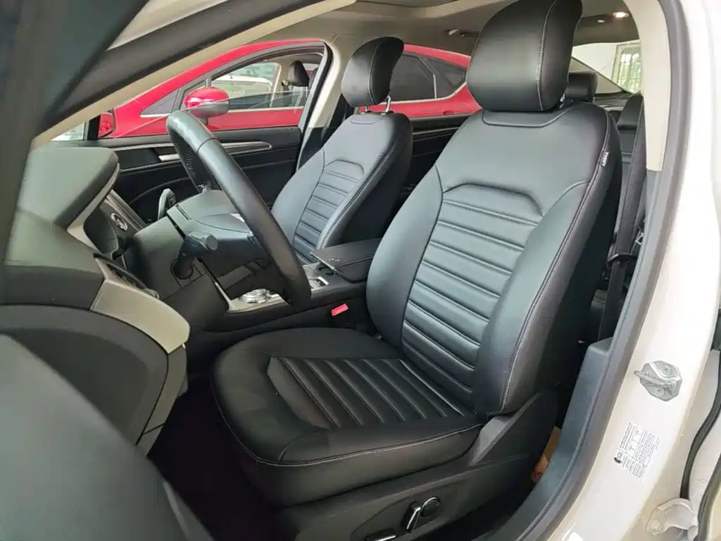 Ford Mondeo — миниатюра 15