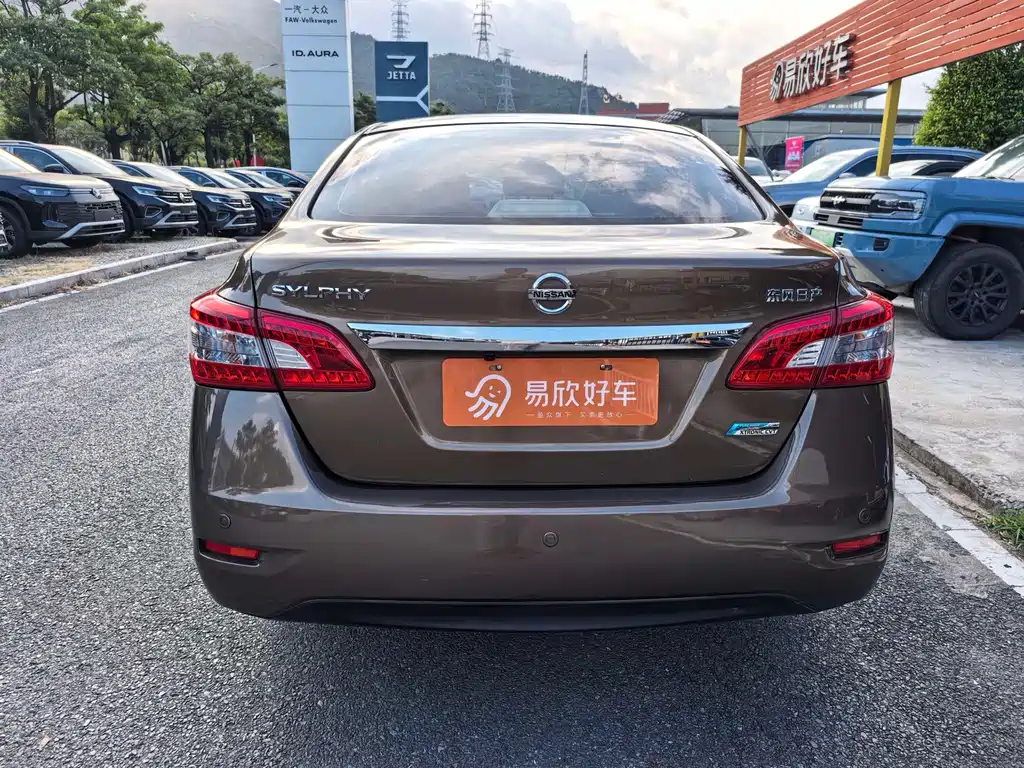 Nissan Sylphy — миниатюра 8