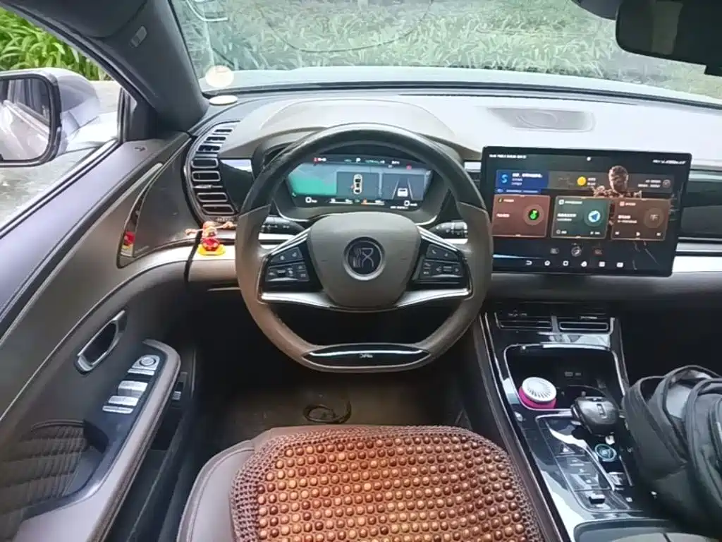 BYD Han — миниатюра 11