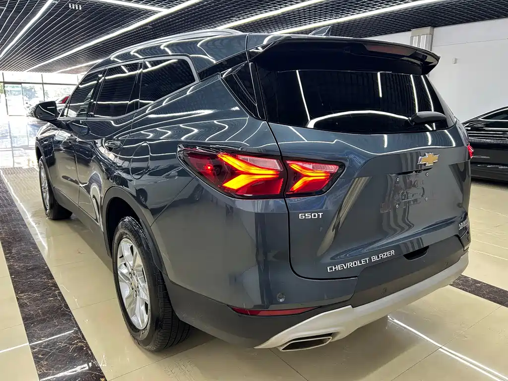 Chevrolet Blazer — миниатюра 6