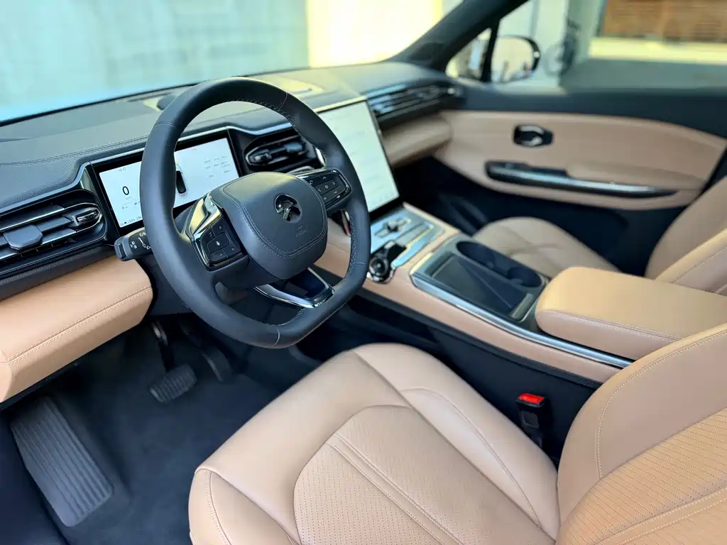 NIO ES6 — миниатюра 15