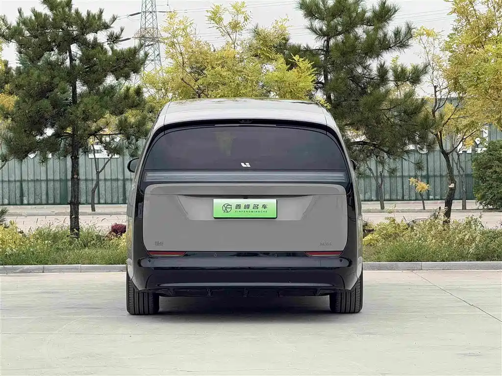 Li Auto Li MEGA — миниатюра 40