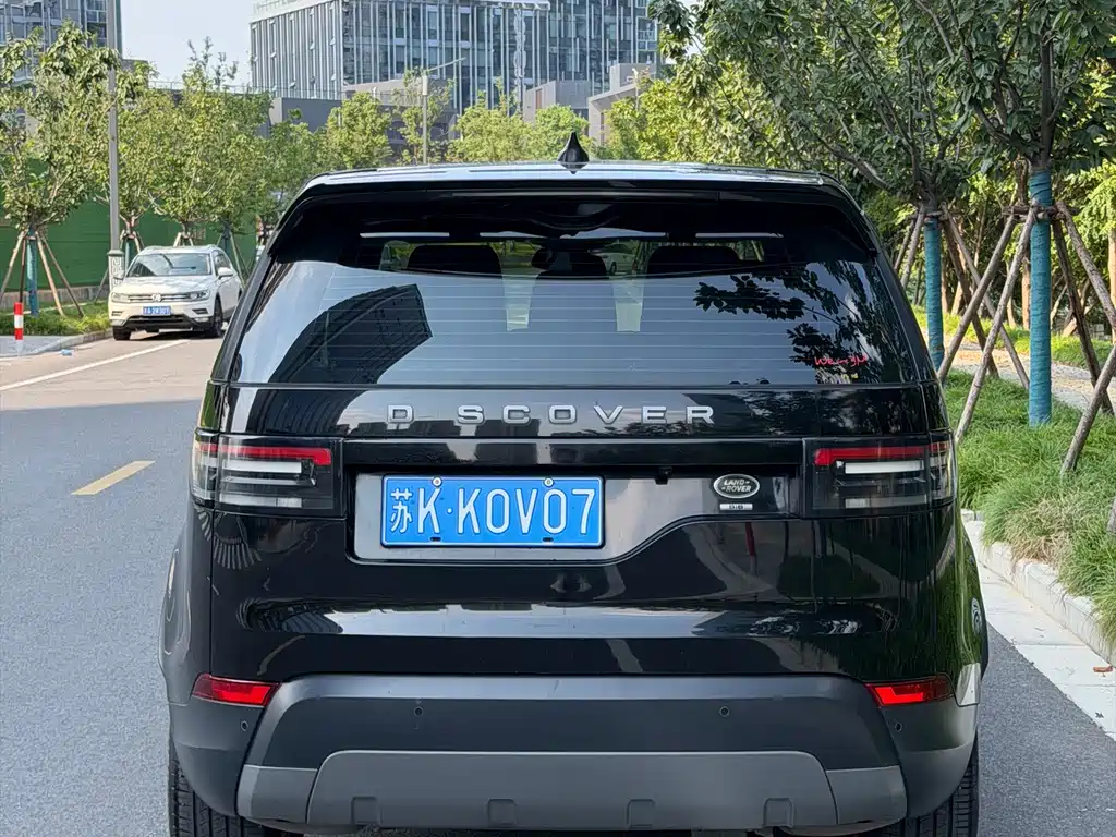 Land Rover Discovery — миниатюра 4