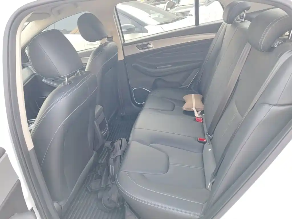 Chery Arrizo 5 — миниатюра 17