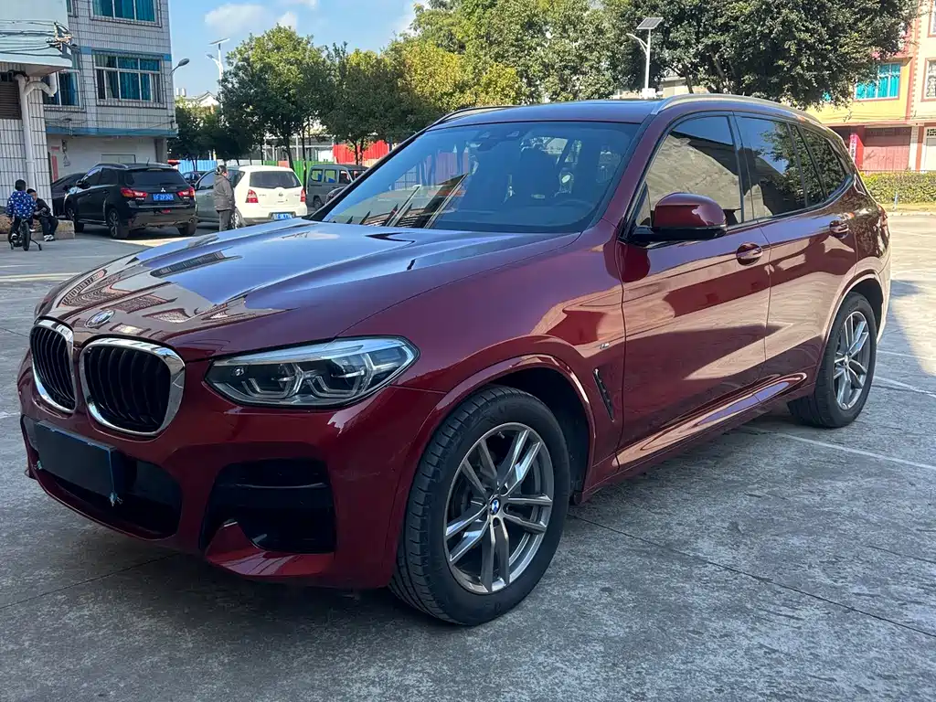 BMW X3 - фото 3