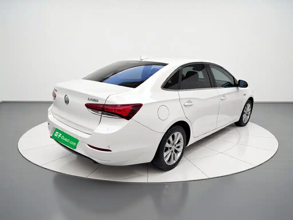 Buick Excelle — миниатюра 13