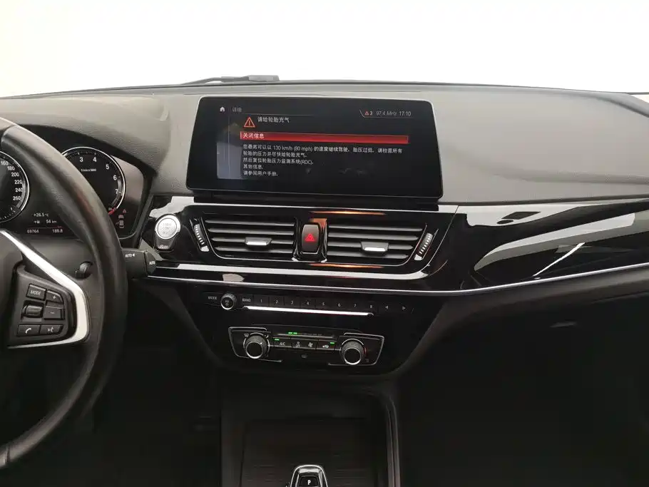BMW 1 Series — миниатюра 13