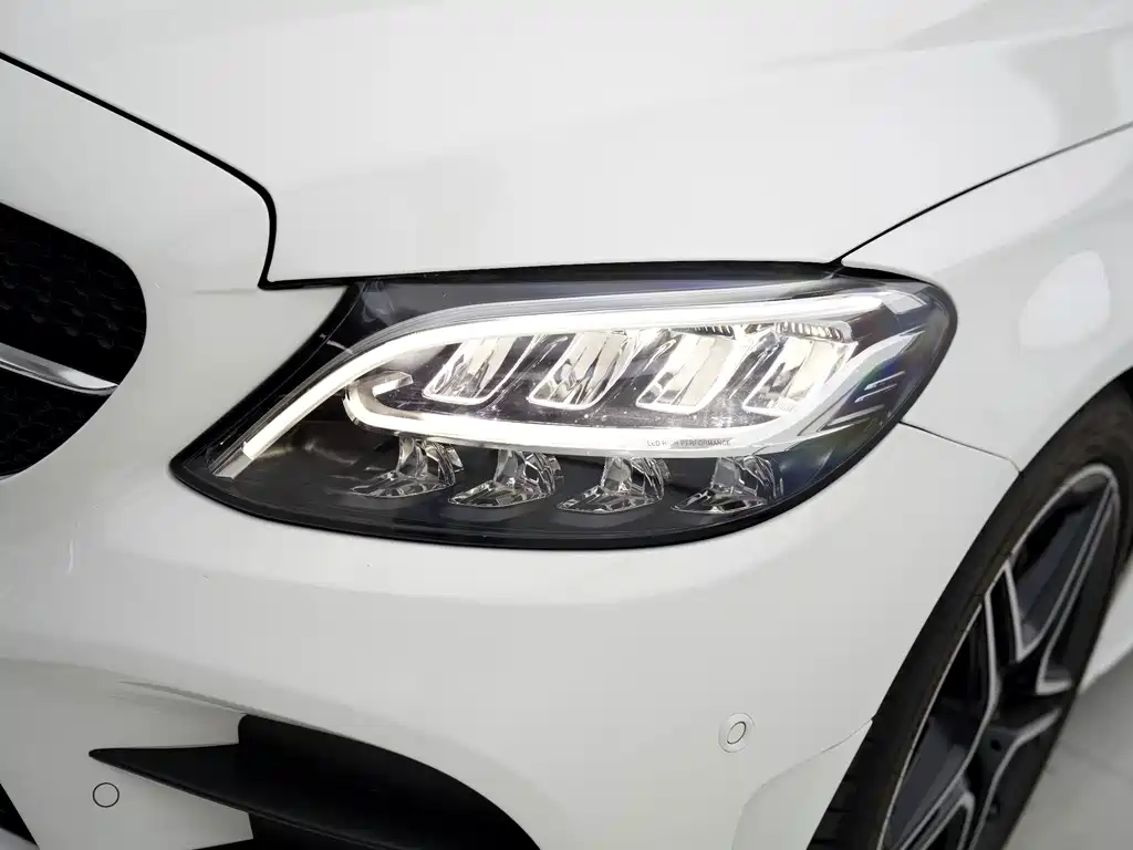 Mercedes-Benz C-Class (Import) — миниатюра 22