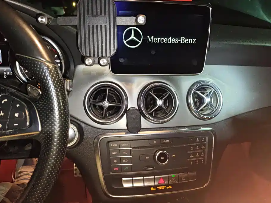 Mercedes-Benz CLA (Import) — миниатюра 13